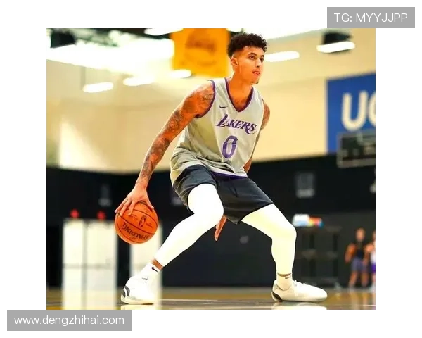 最近备受瞩目的足球明星男孩展现超凡球技与魅力引发热议