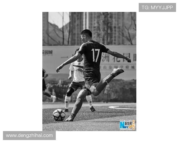 独特风格与魅力并存的足球明星们展现个性化的运动之路